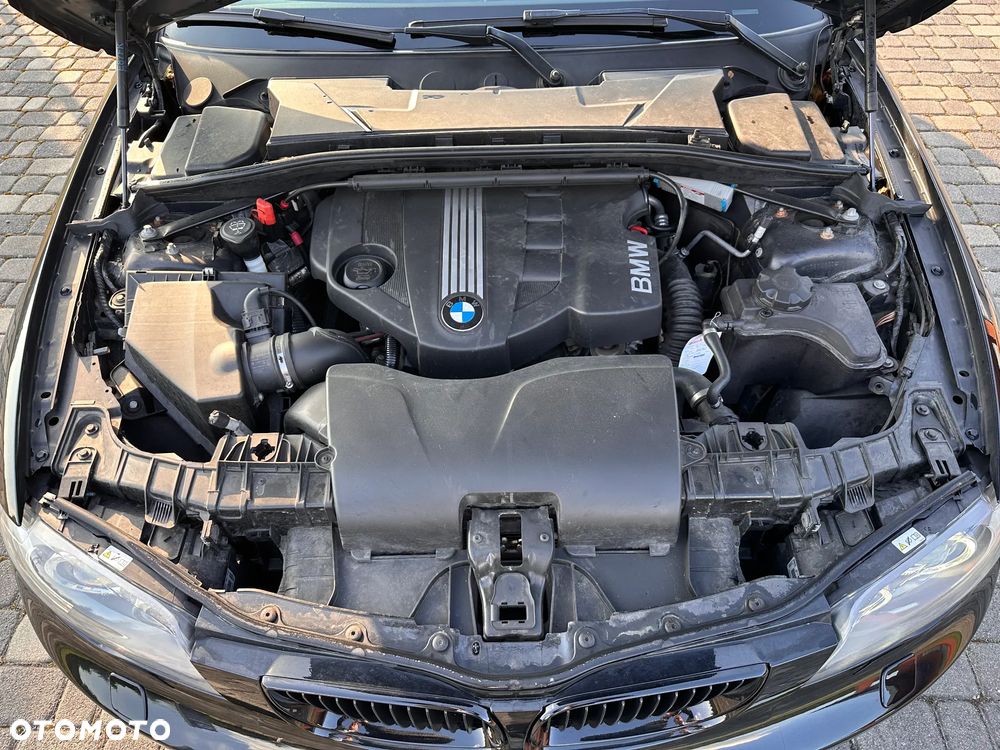 BMW Seria 1 118d DPF - 12
