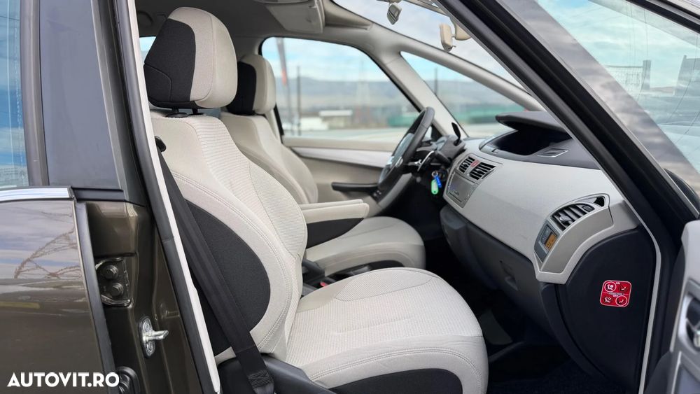Citroën C4 e-HDi 110 EGS6 Business Class - 18