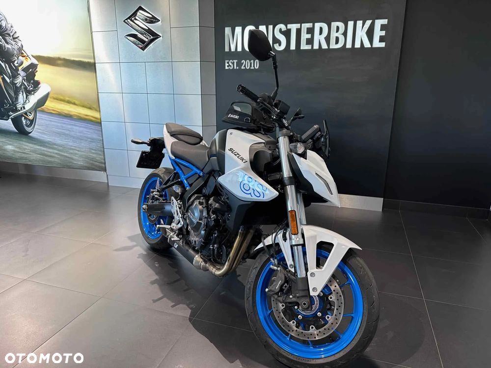 Suzuki GSX - 1