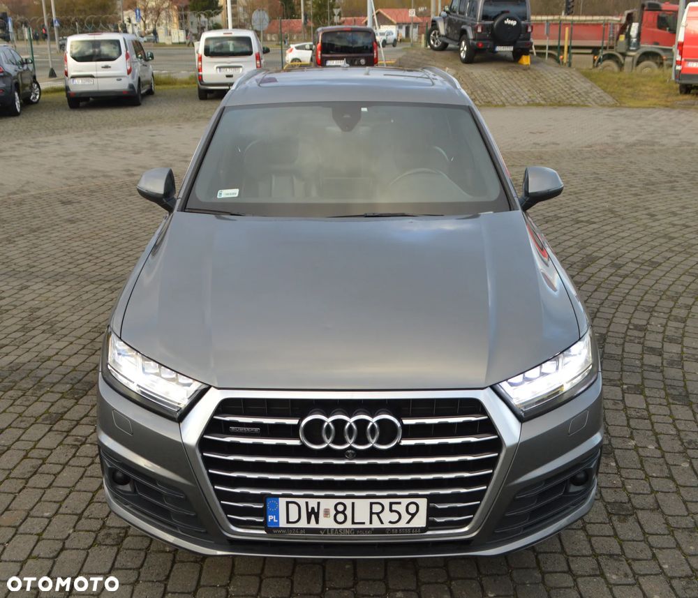 Audi Q7 - 4