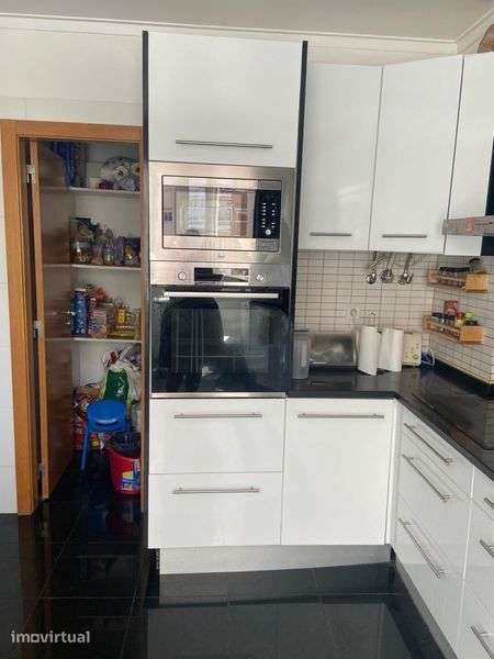 Casa para alugar - Grande imagem: 2/12
