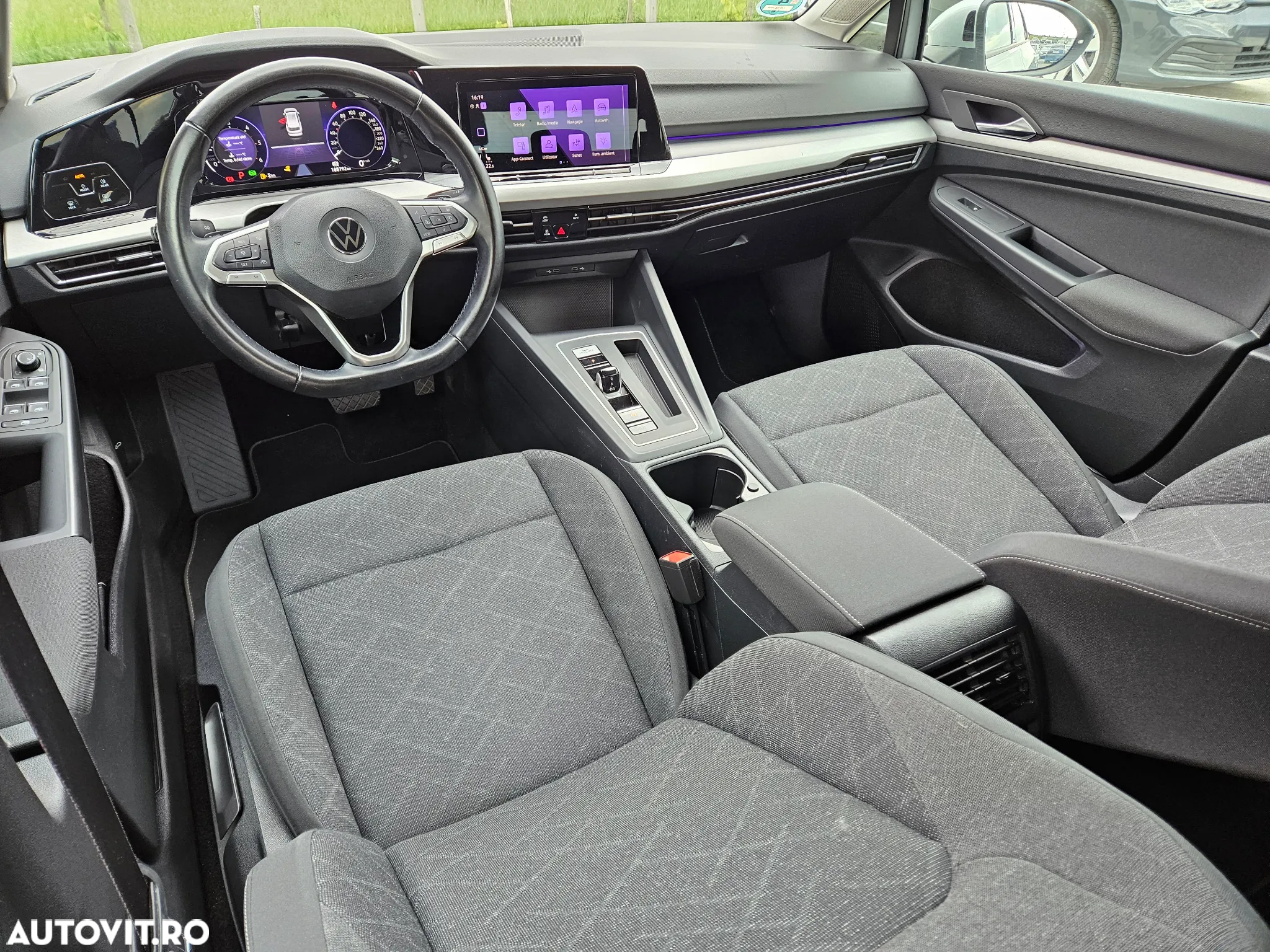 Volkswagen Golf 2.0 TDI DSG Style - 9