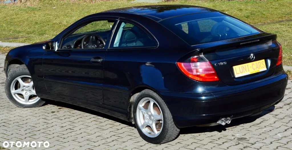 Mercedes-Benz Klasa C 180 - 16