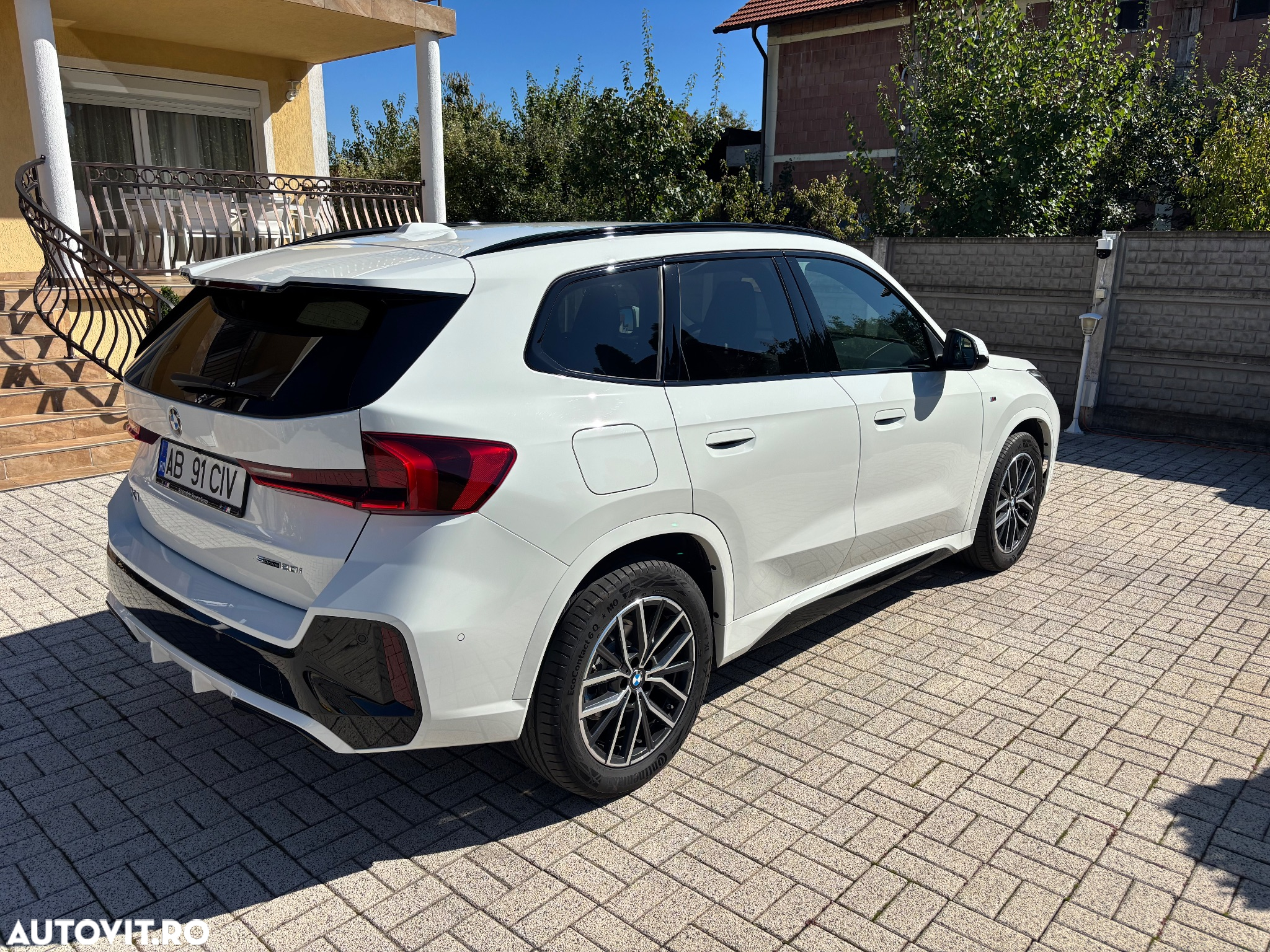 BMW X1 sDrive20i AT MHEV - 2