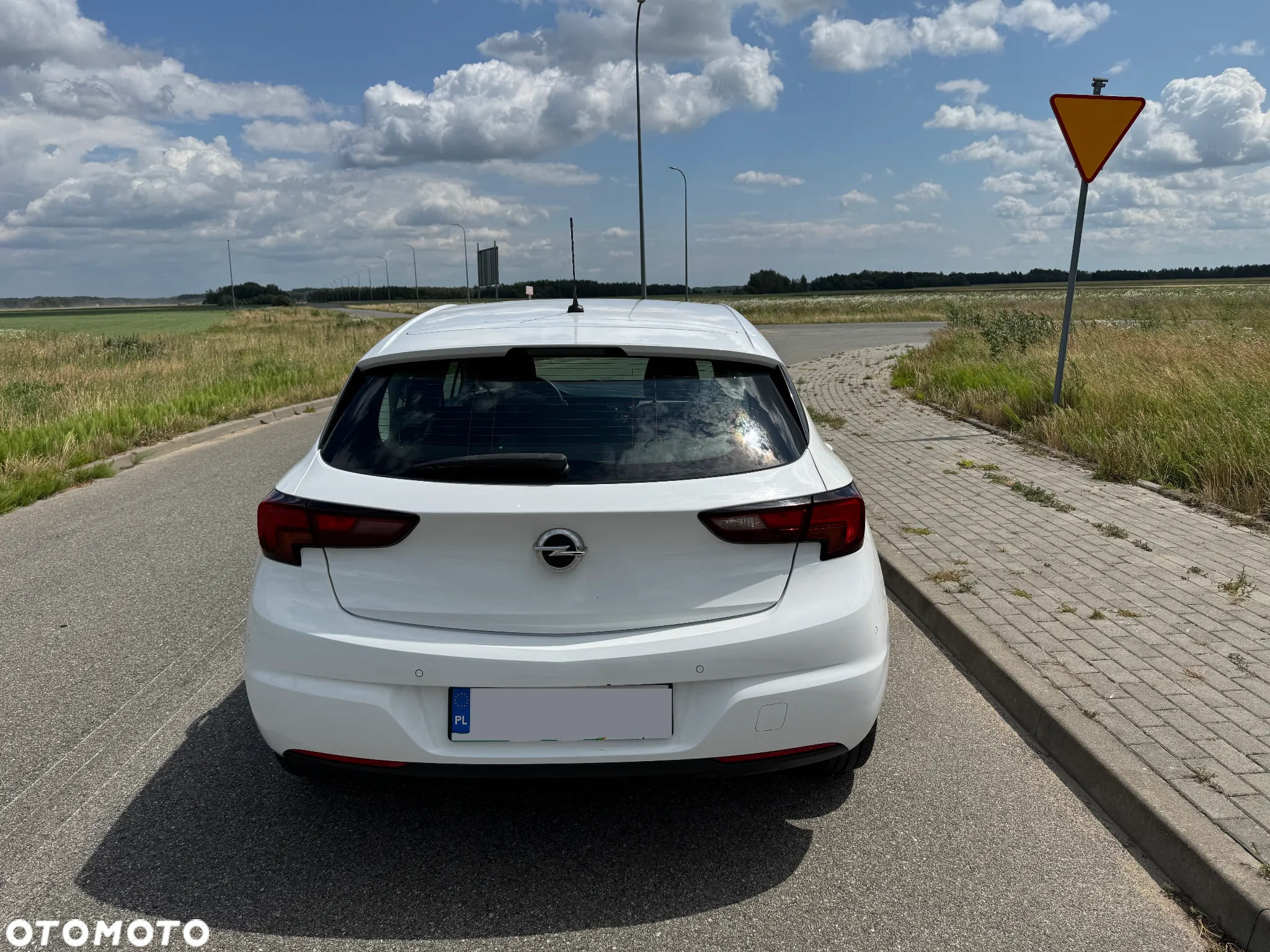 Opel Astra IV 1.4 Essentia - 6