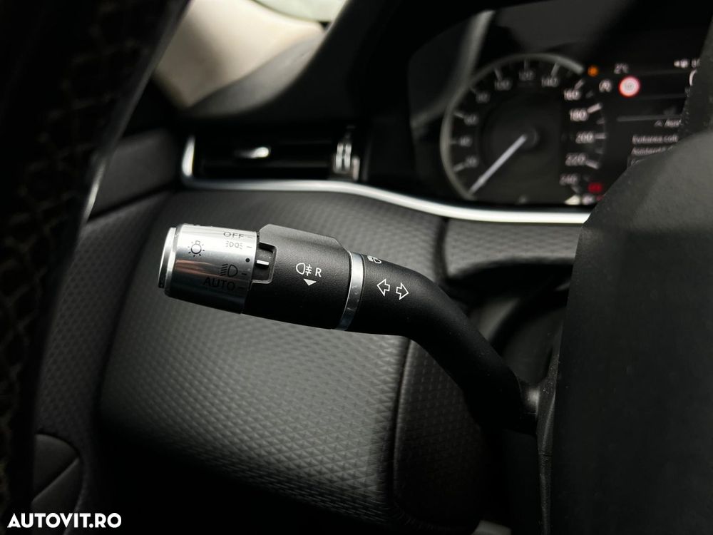 Land Rover Range Rover Evoque - 26