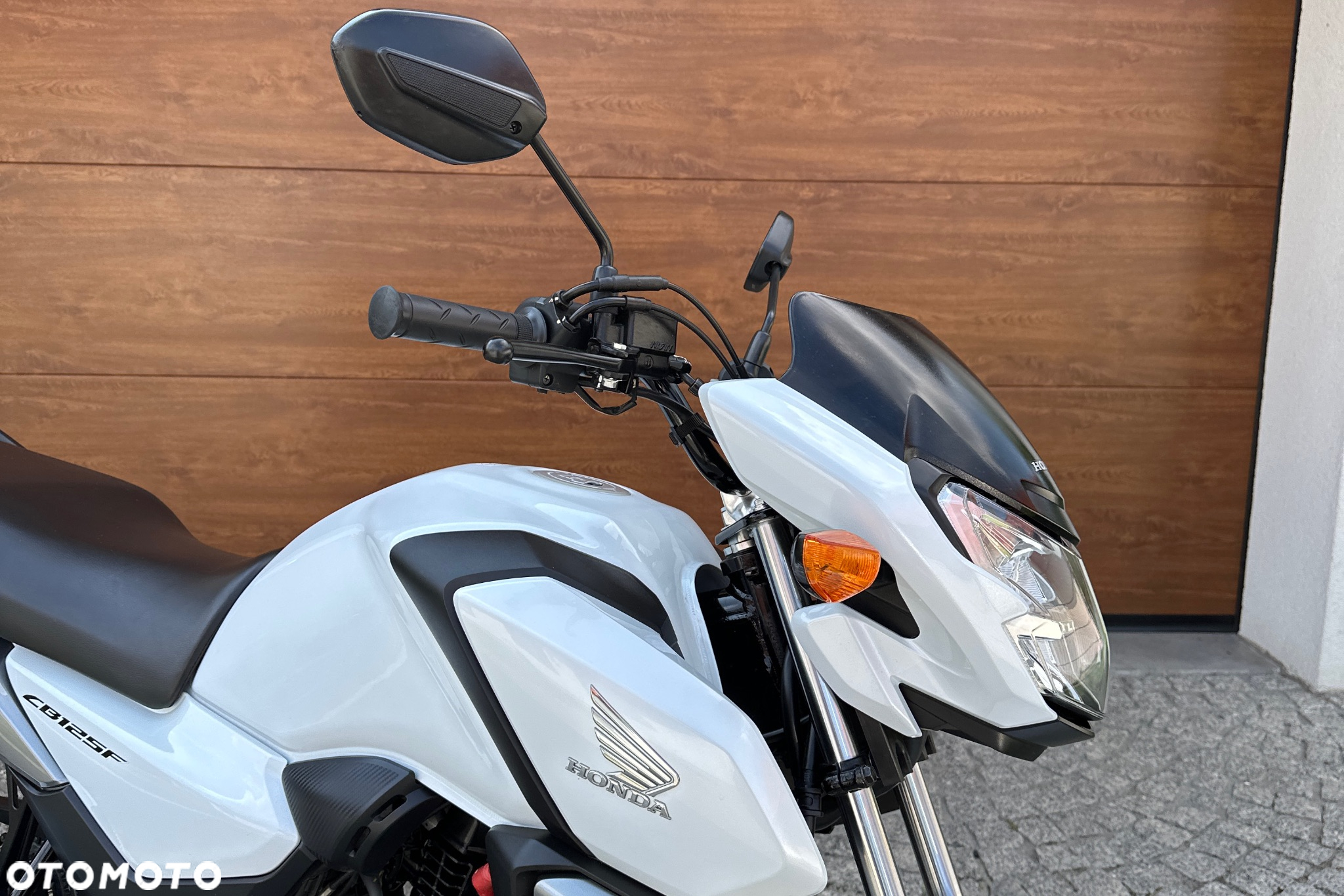 Honda CBF - 5