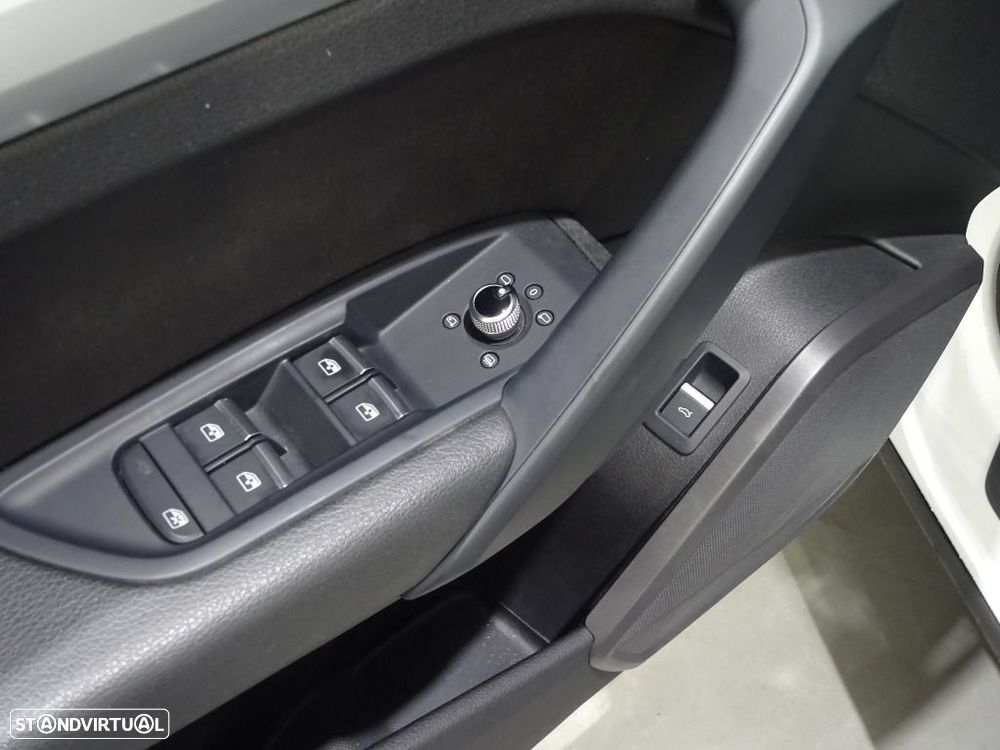 Audi Q5 2.0 TDI quattro S-tronic - 9