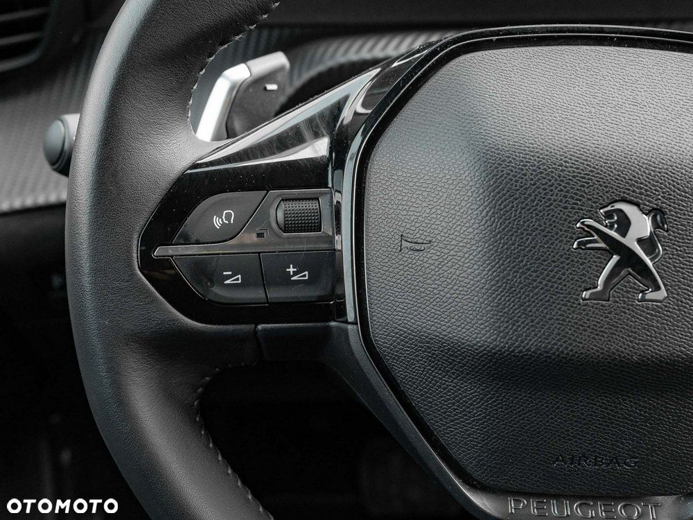 Peugeot 2008 1.2 PureTech Allure Pack S&S EAT8 - 17