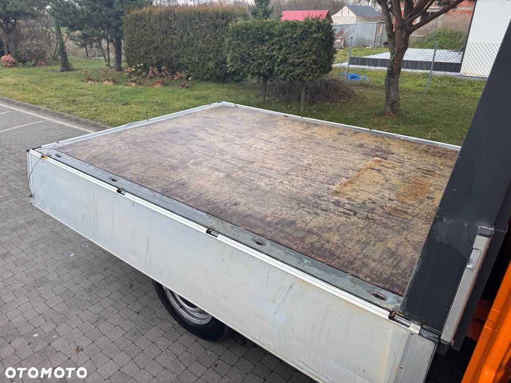 Mercedes-Benz Sprinter - 16