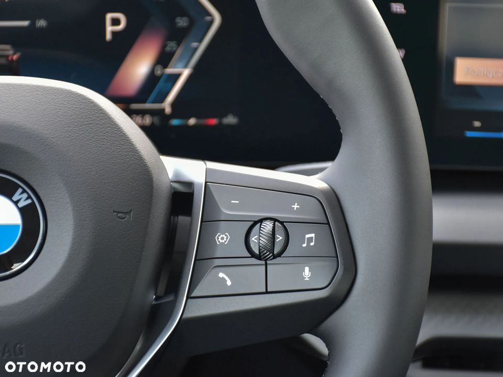 BMW Seria 2 216i - 28