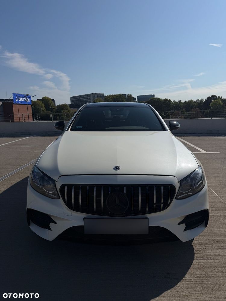 Mercedes-Benz Klasa E 43 AMG 4Matic 9G-TRONIC - 8