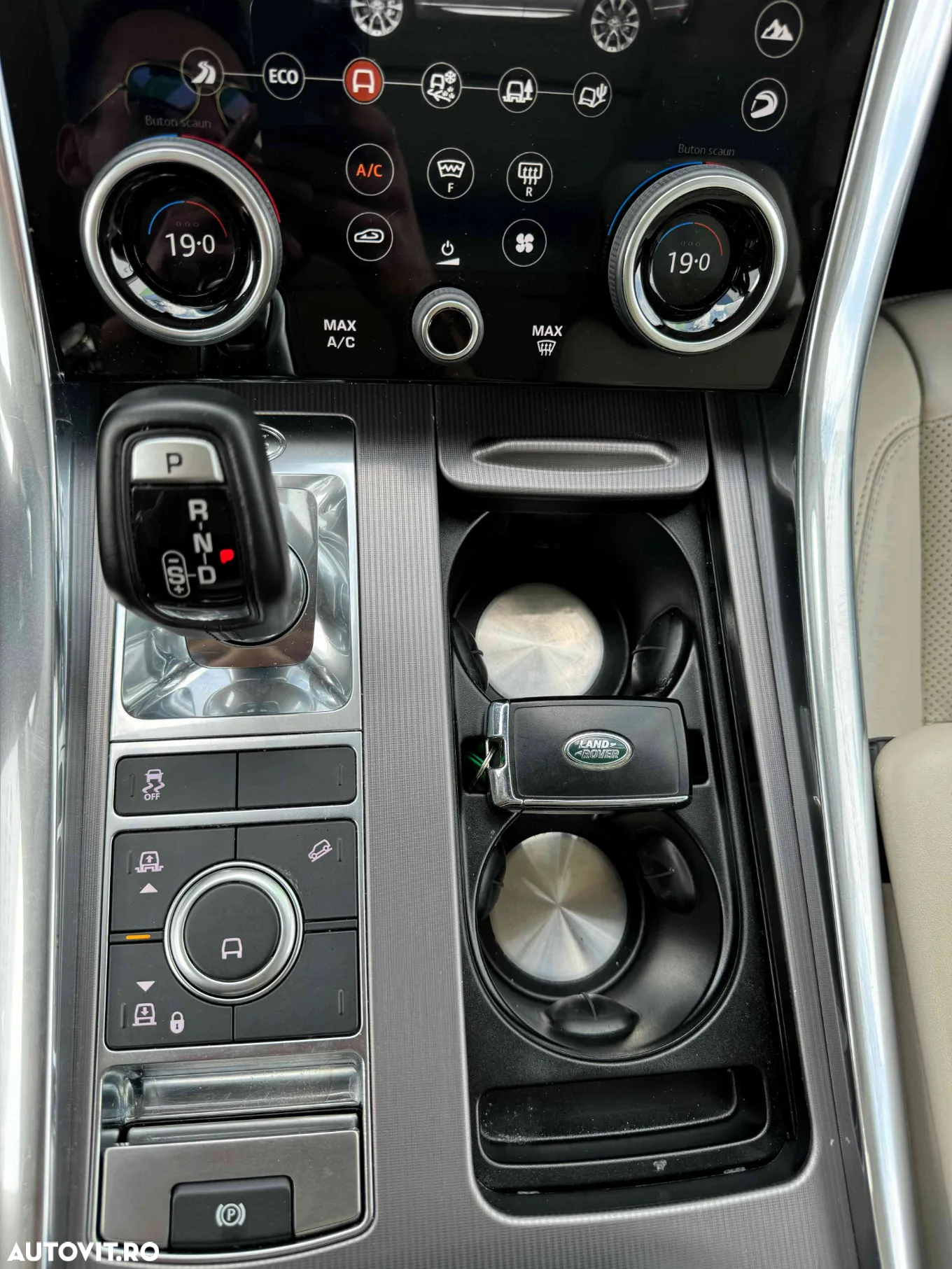 Land Rover Range Rover Sport - 12