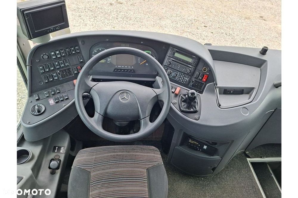 Mercedes-Benz Tourismo RHD-M - 23