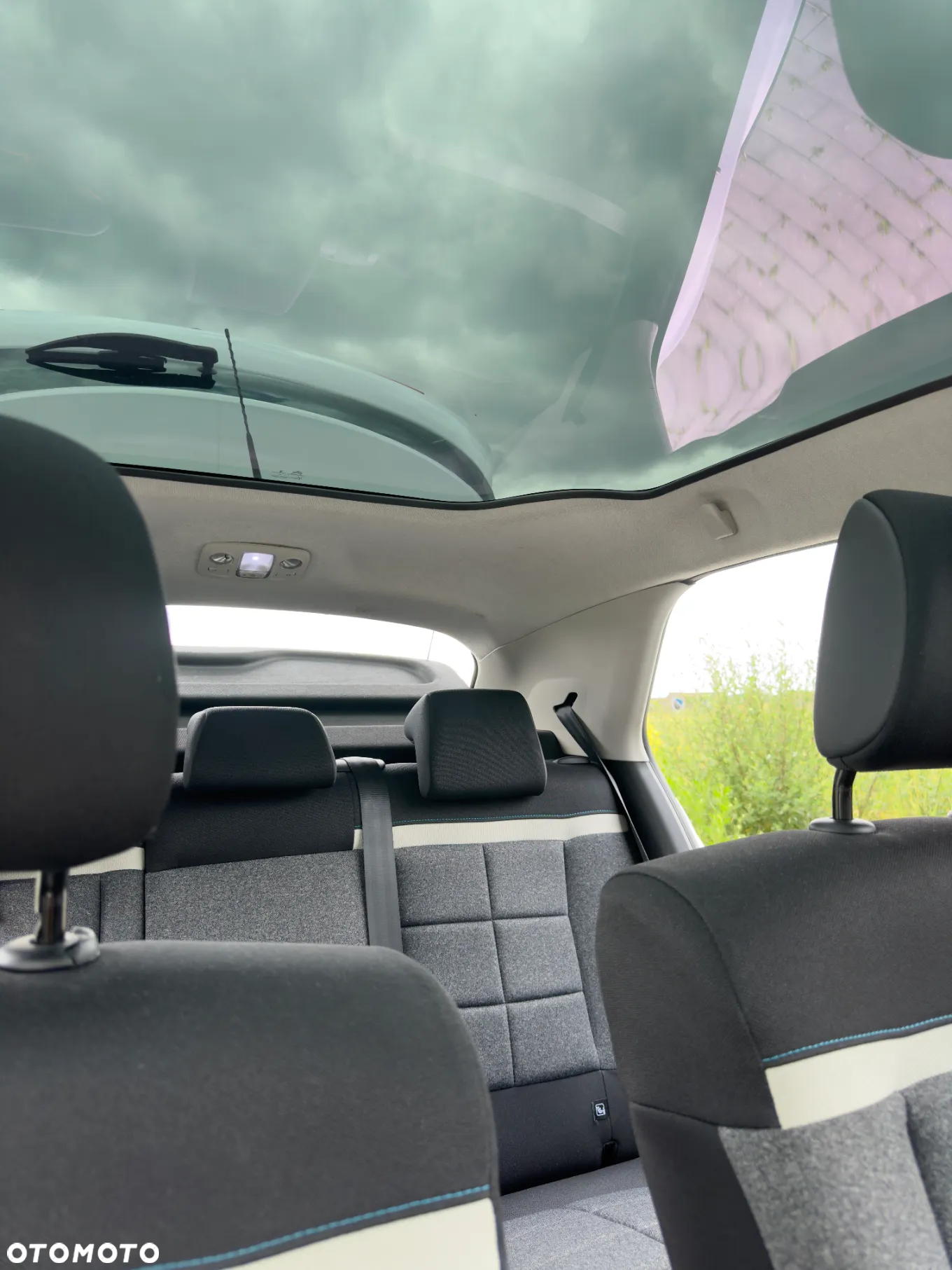 Citroën C4 Cactus 1.2 PureTech Shine Edition S&S - 15
