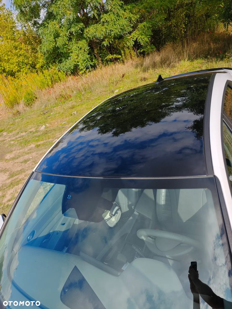 Hyundai Elantra 1.6 Executive CVT - 16