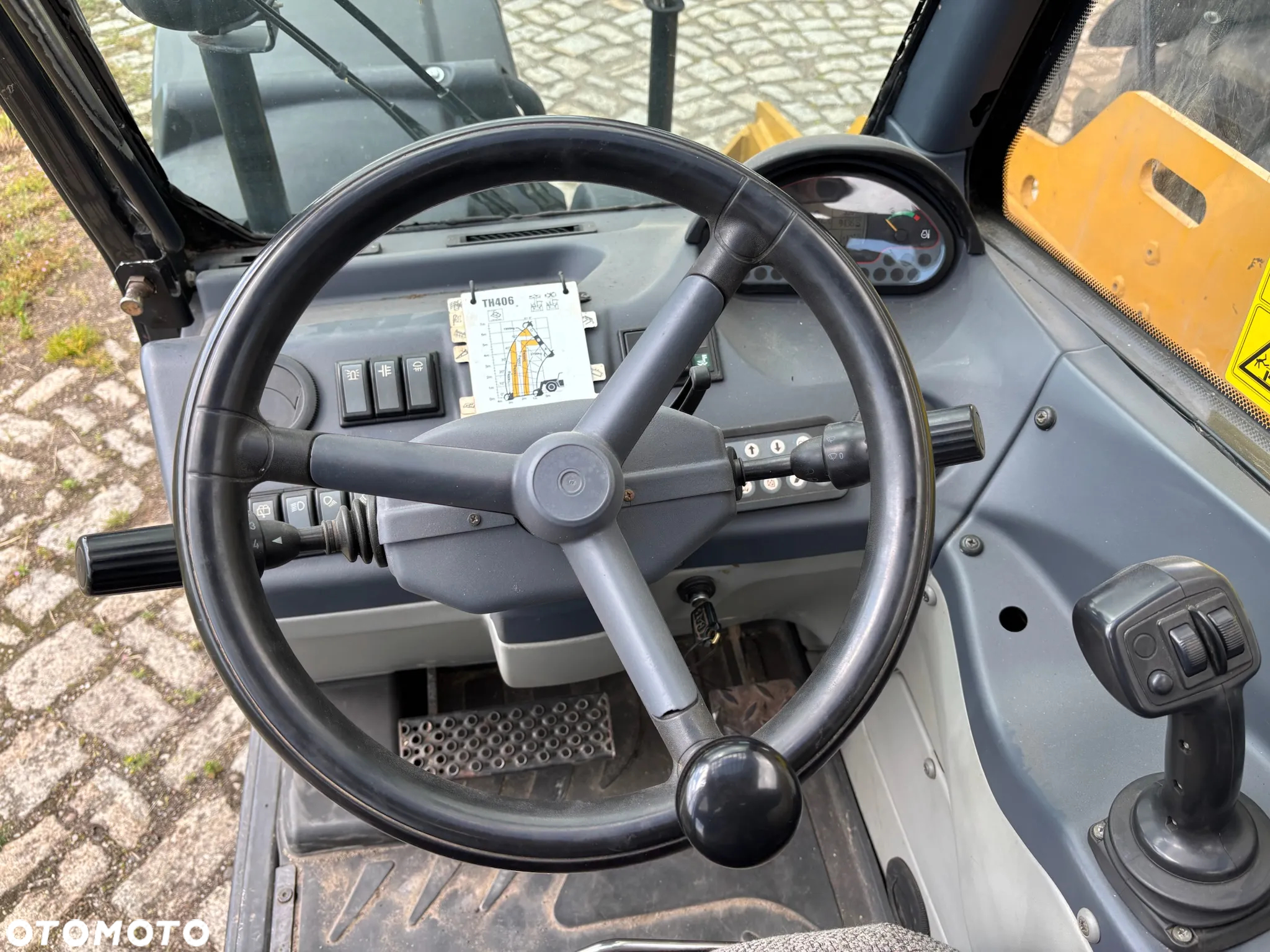Caterpillar TH406 AG - 27