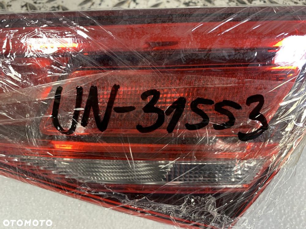TYLNA LAMPA PRAWA W KLAPE AUDI A3 LIFT 8V4 5 16- DRZWI SPORTBACK ORYGINALNA 8V4945076 - 9