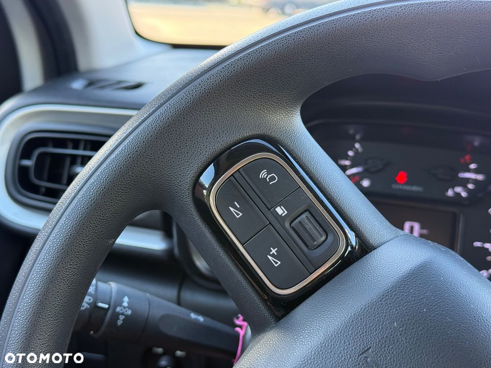 Citroën C3 Pure Tech 82 FEEL - 30