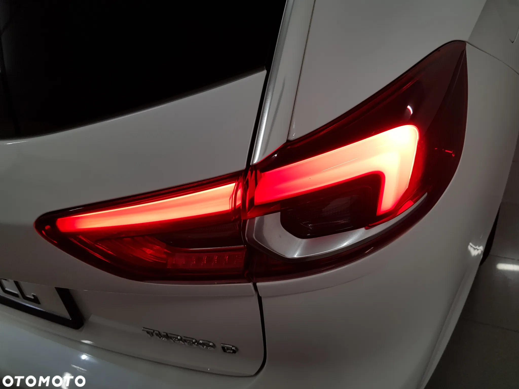 Opel Insignia Sports Tourer 2.0 Diesel Exclusive - 38