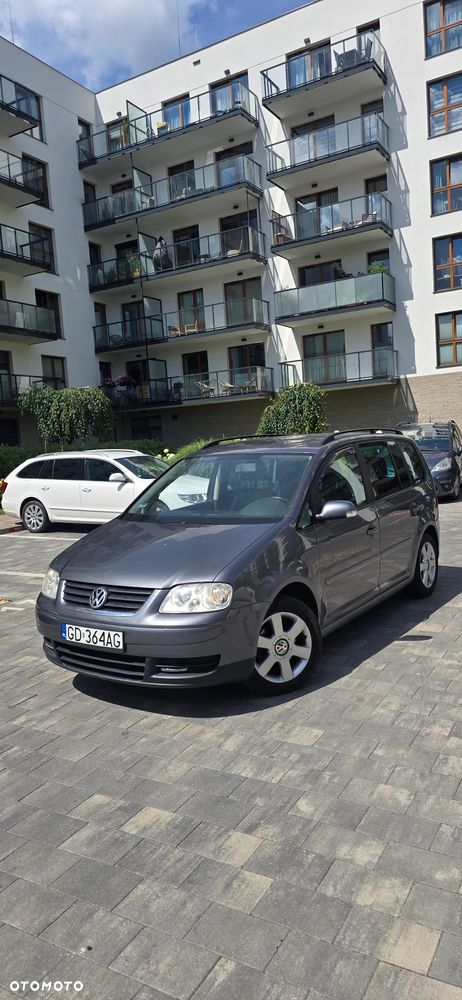 Volkswagen Touran 1.9 TDI Highline - 6