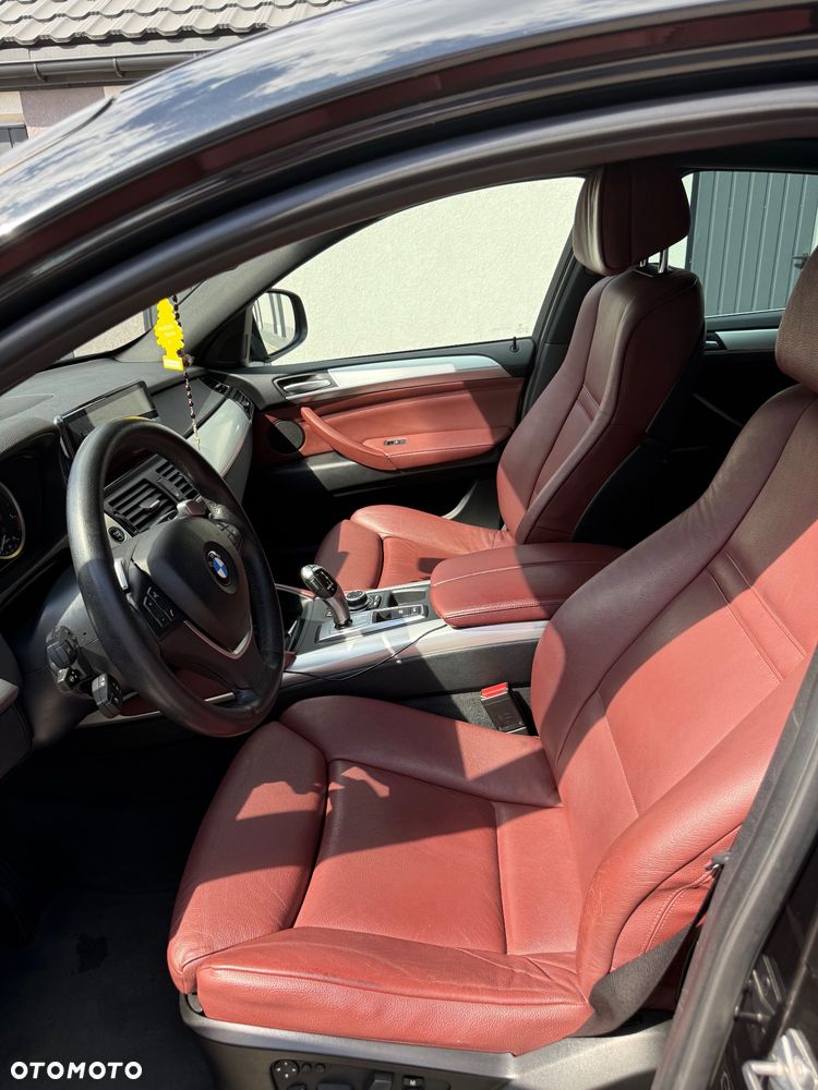 BMW X6 - 11