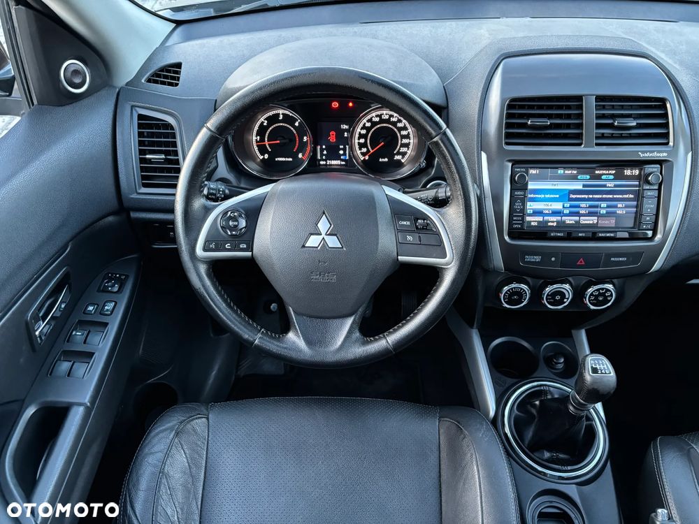 Mitsubishi ASX 1.8 DI-D 2WD Diamant Edition - 21