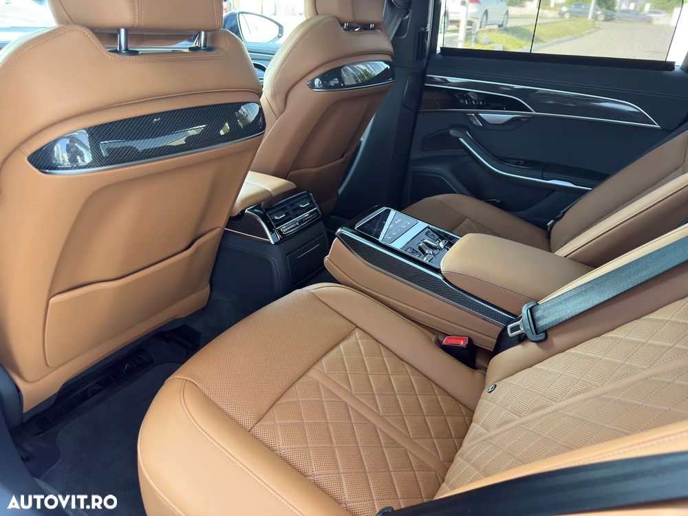 Audi A8 - 23