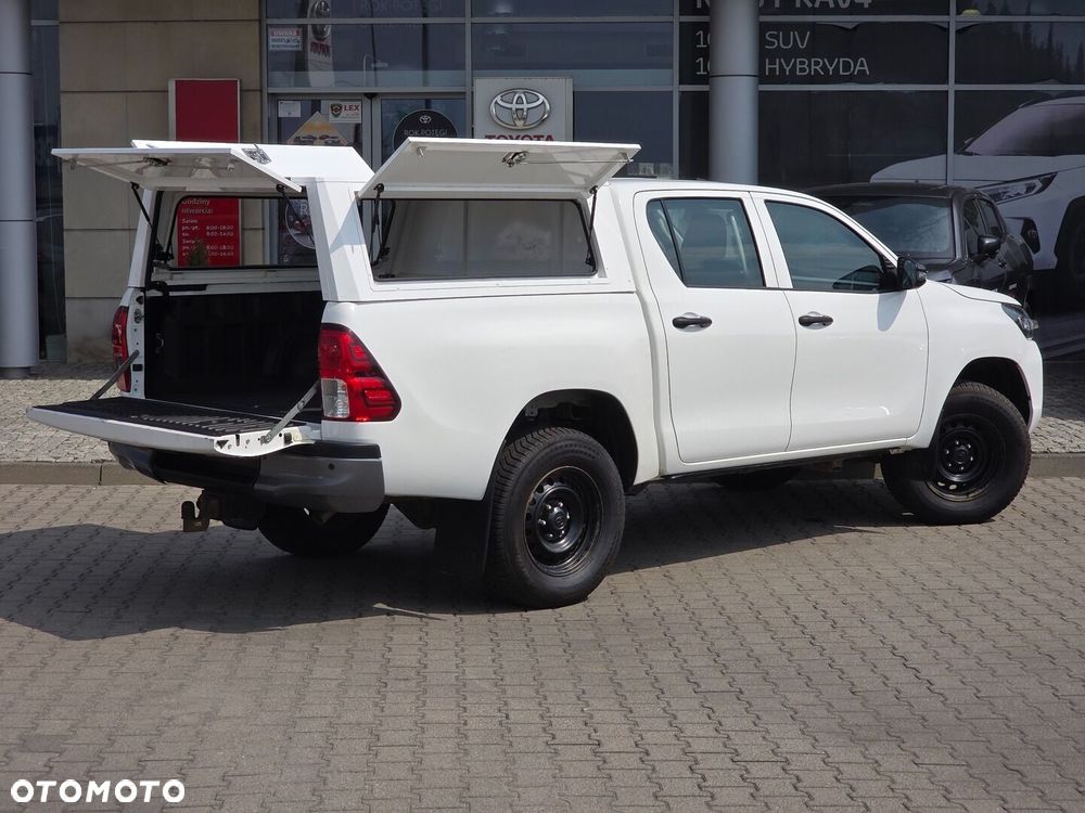Toyota Hilux 2.4 D-4D Double Cab DLX 4x4 - 6