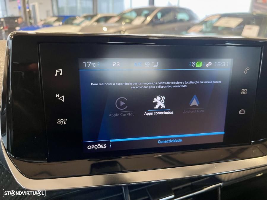 Peugeot 2008 1.2 PureTech Active Pack - 17