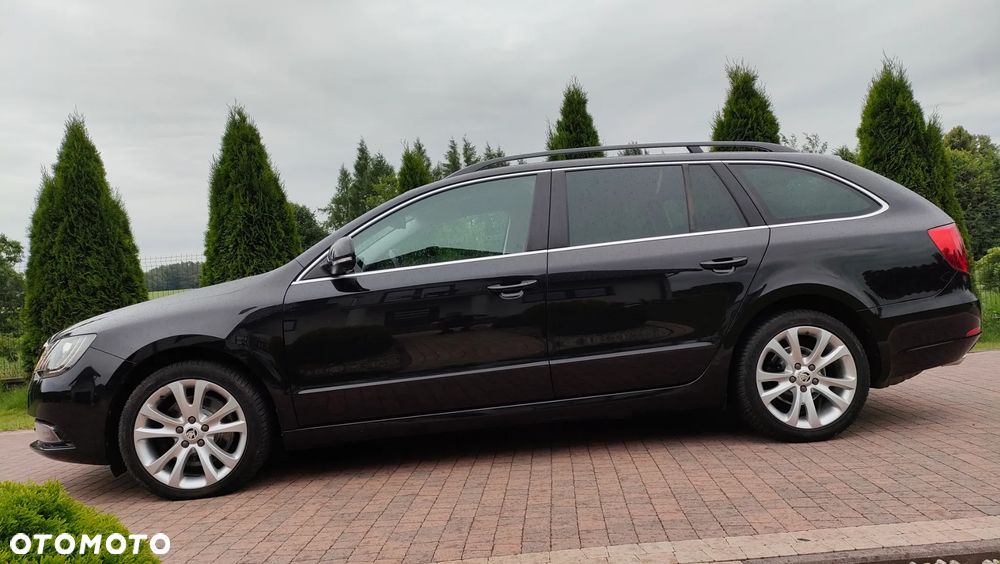 Skoda Superb 2.0 TDI DSG Exclusive - 18