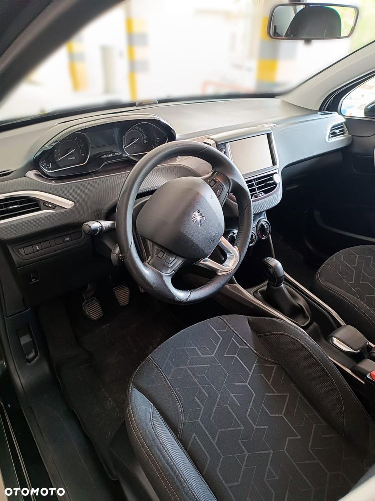 Peugeot 2008 1.4 HDi Access - 9