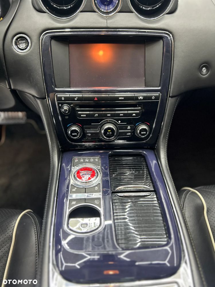 Jaguar XJ 5.0 V8 Langversion Premium Luxury - 16