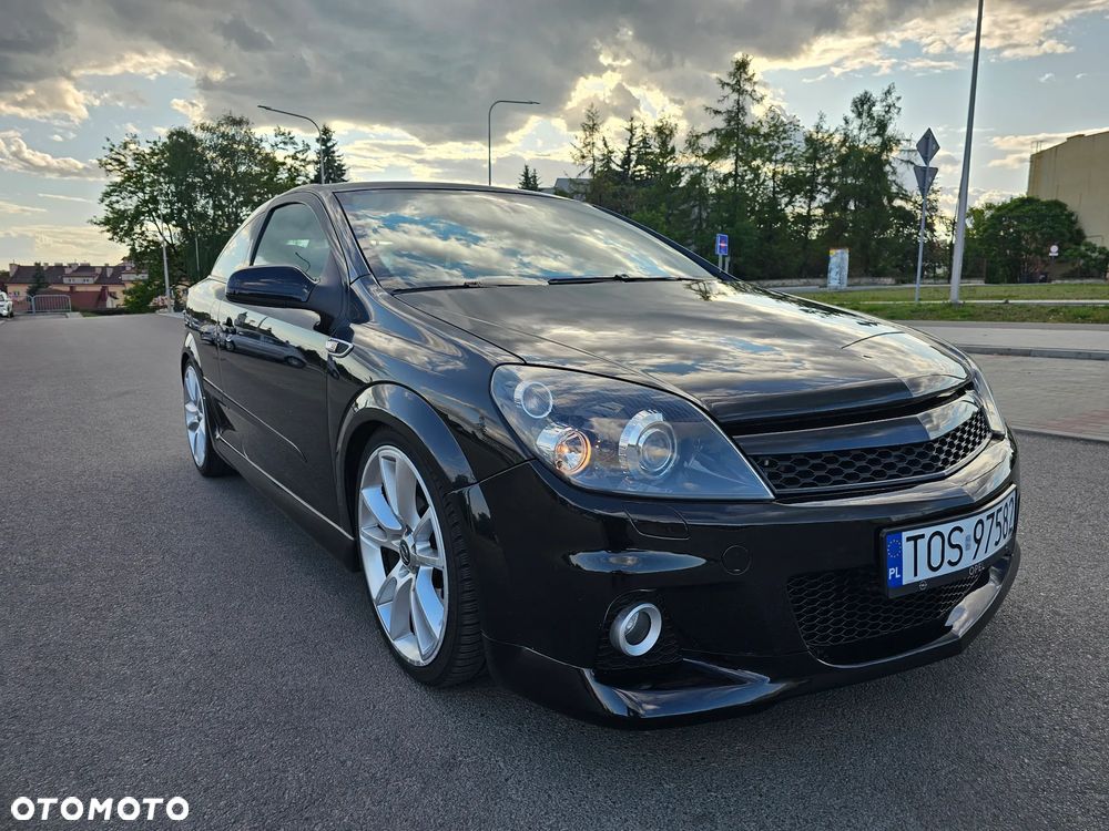 Opel Astra 2.0 T OPC - 5