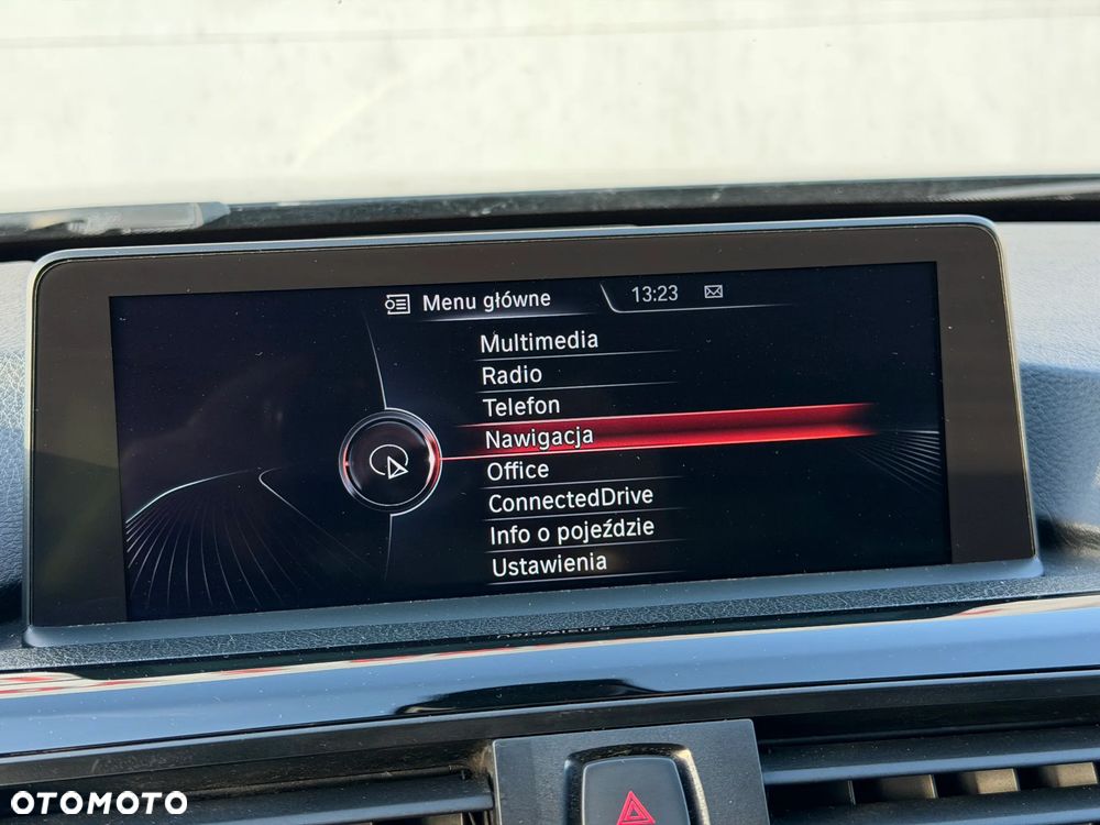 BMW Seria 3 320d Sport-Aut Sport Line - 27