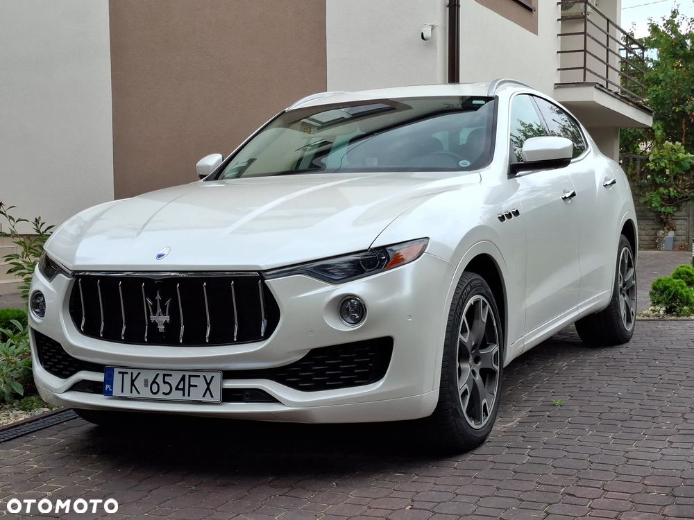 Maserati Levante Q4 - 1