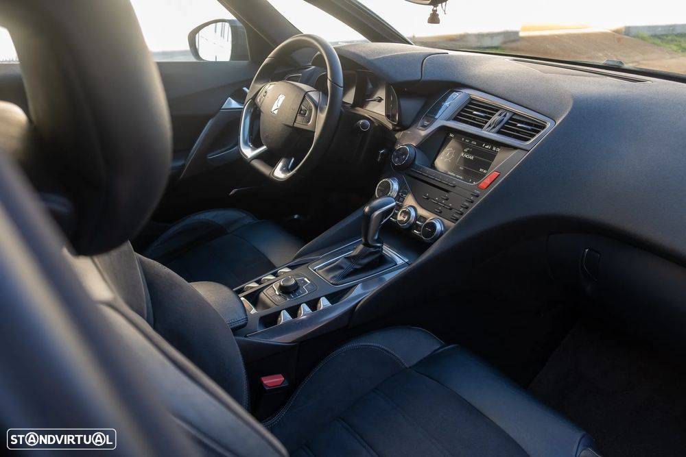 Citroën DS5 HDi 165 Aut. SportChic - 54