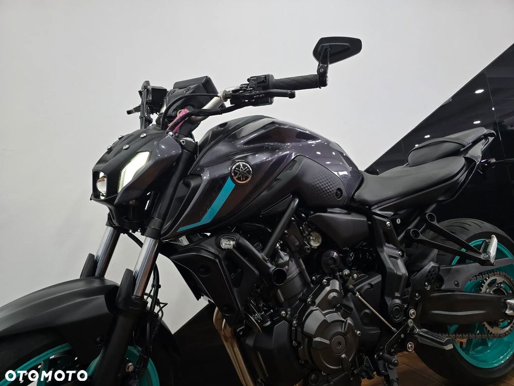 Yamaha MT - 15