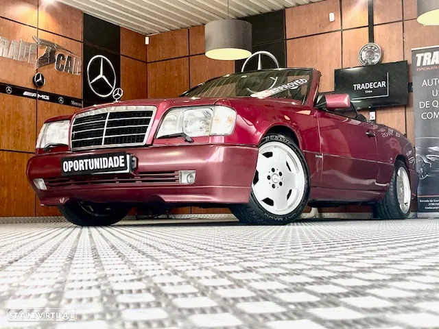 Mercedes-Benz 300 - 38