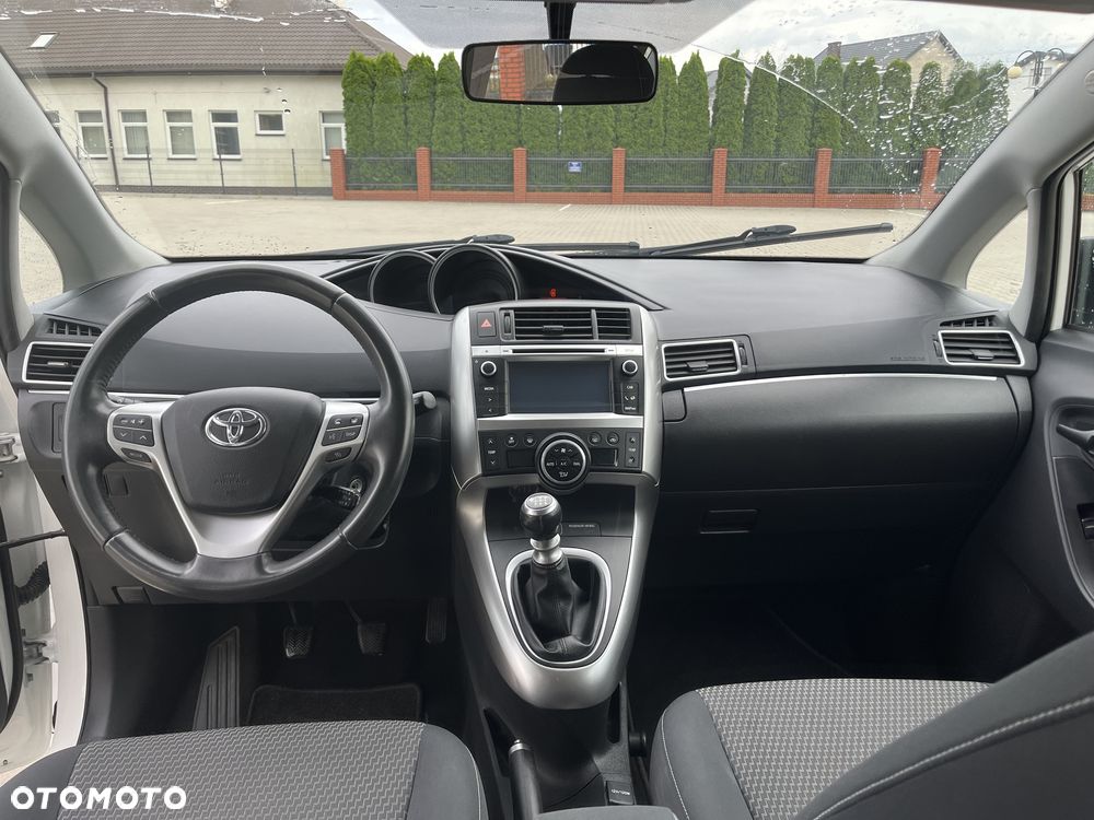 Toyota Verso - 7