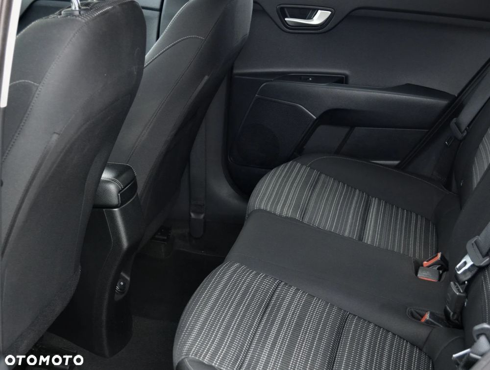 Kia Stonic 1.0 T-GDI 120 Spirit - 23