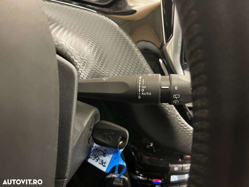 Peugeot 2008 1.5 BlueHDI FAP Allure - 20
