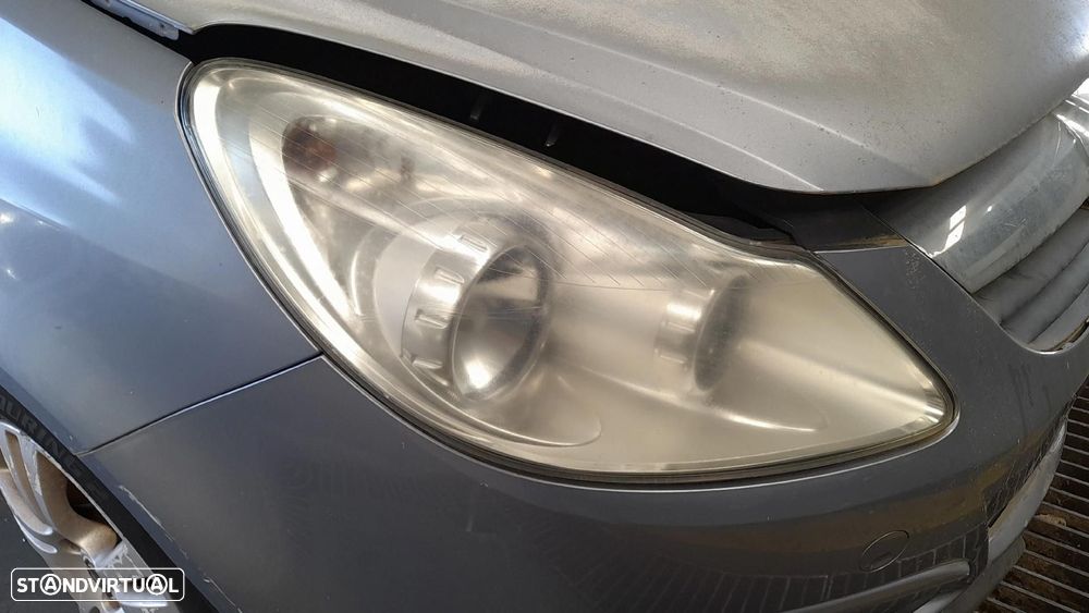 Ótica / farol direita OPEL Corsa D - 2