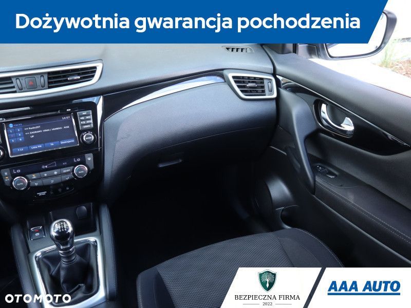 Nissan Qashqai - 10