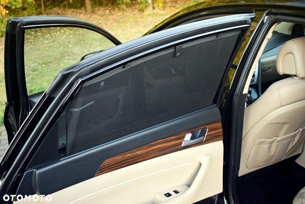 Hyundai Sonata 2.4 SE - 33