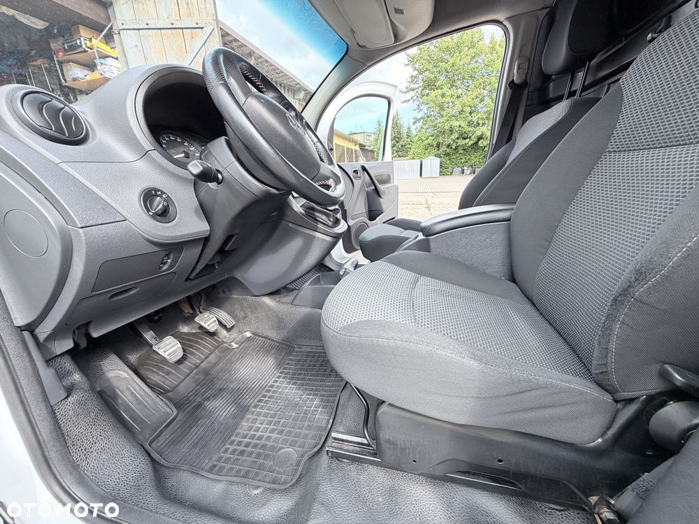 Mercedes-Benz Citan - 21