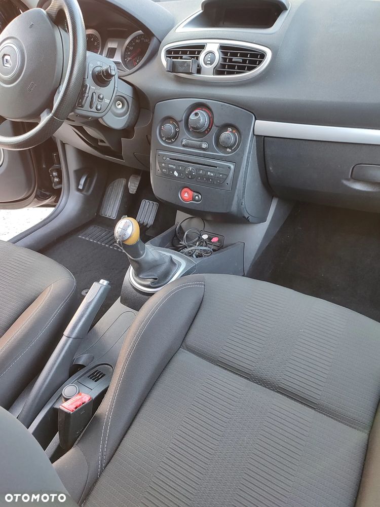 Renault Clio 1.2 TCE Authentique - 7