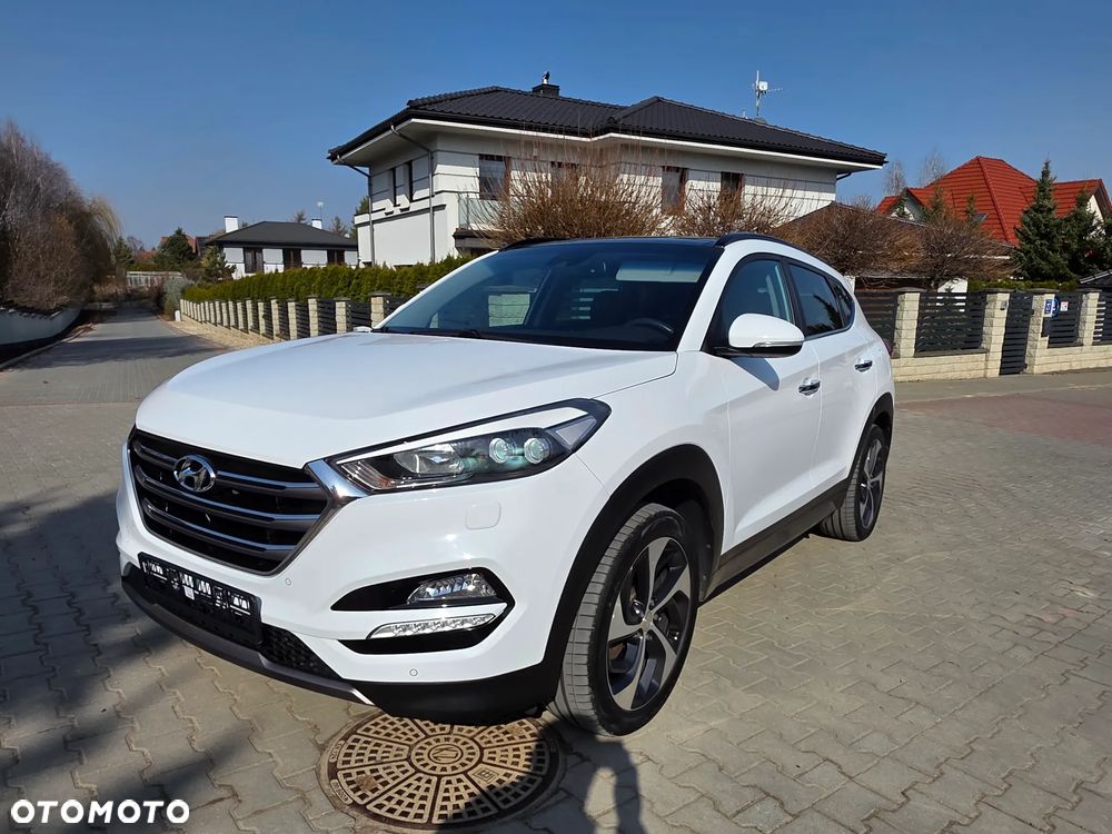 Hyundai Tucson 2.0 CRDI 4WD Automatik Premium - 12
