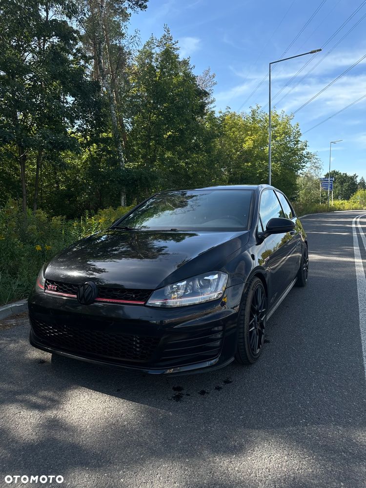Volkswagen Golf 2.0 GTI - 9