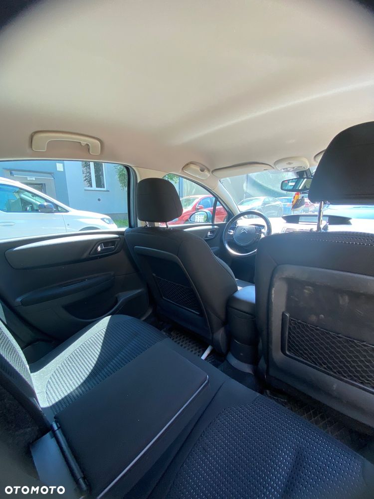 Citroën C4 1.6 16V VTR Pack - 13